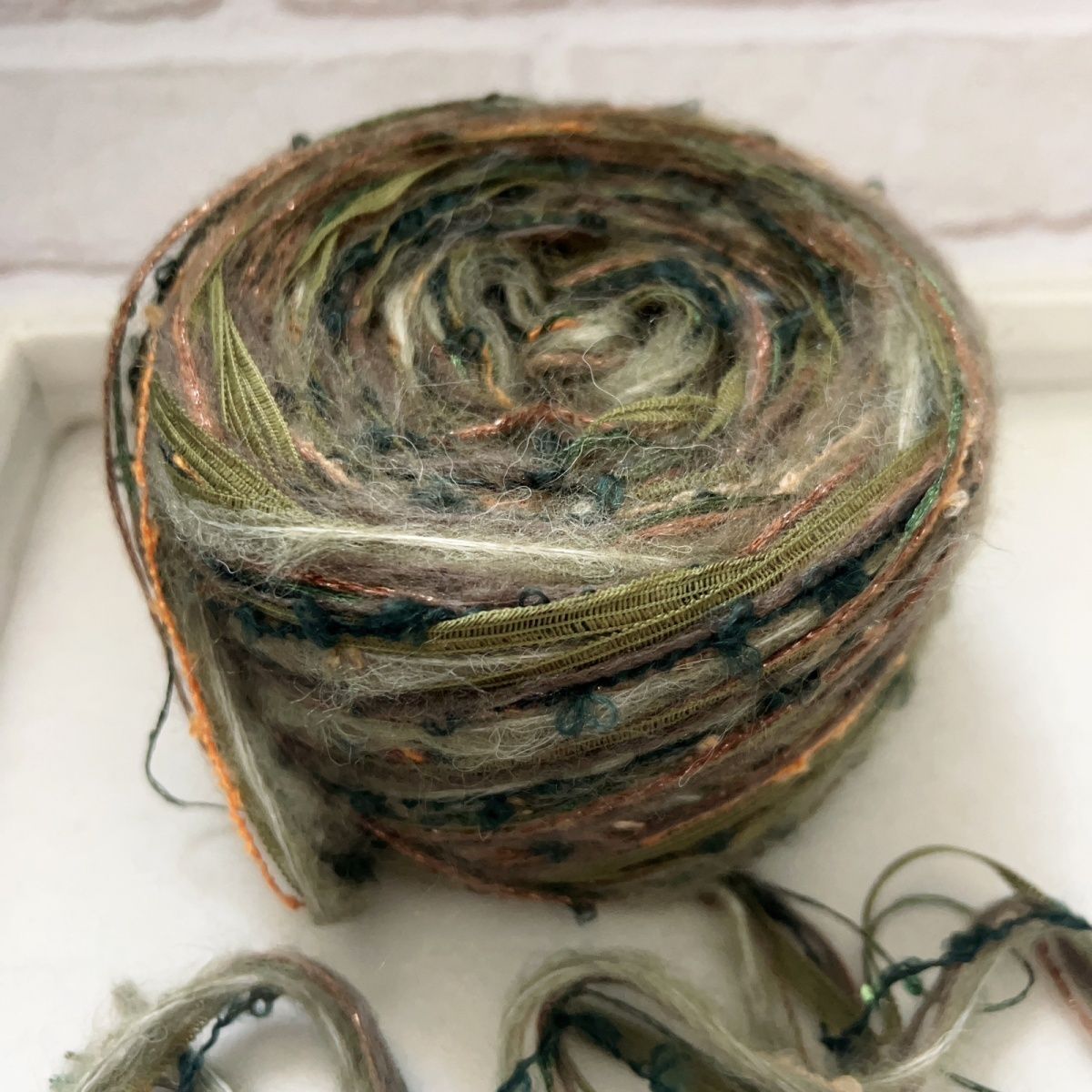 2024春季上新绿色系手混线毛线编织手绳手账素材卡套材料复古撞色