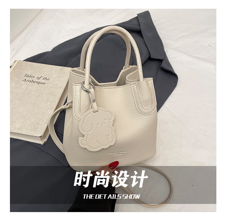 2025 Simple and casual hand-held small bag, new trendy and fashionable commuter crossbody bag, summer vegetable basket bucket bag undefined