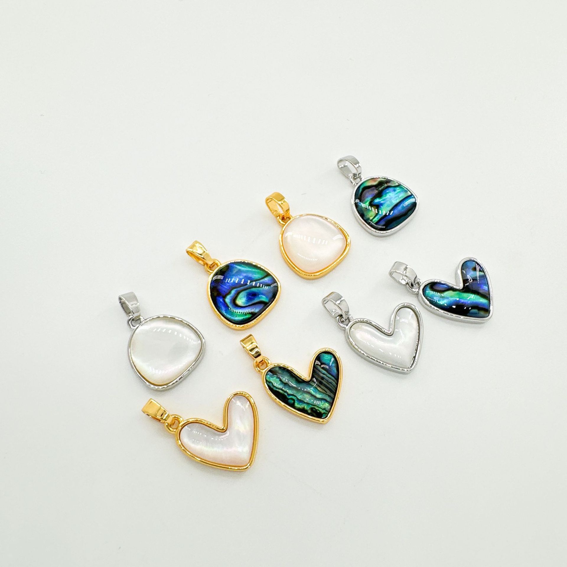 5g Weight 1 Piece Copper Shell Heart Shape Pendant
