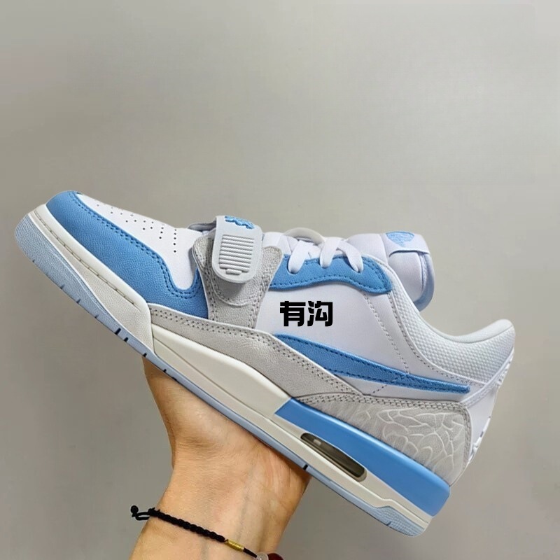 Putian Shoes Pure Original Aj312 Low-Top Basketball Shoes for Men and Women, Couple Style, Low-Top First-Layer Leather, New Model, Non-Slip, Wear-Resistant Sports Shoes Putian Shoes Pure Original Aj312 Low-Top Basketball Shoes for Men and Women, Couple Style, Low-Top First-Layer Leather, New Model, Non-Slip, Wear-Resistant Sports Shoes