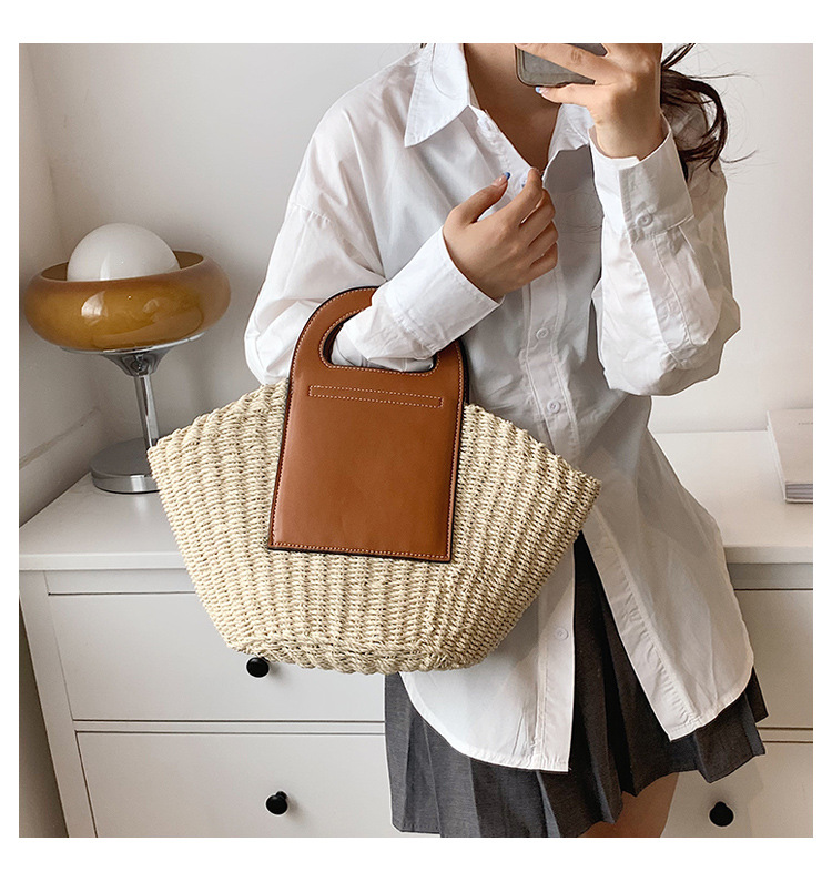 Casual Style Medium Capacity  Pu Leather Woven Straw Tote Bag display picture 1