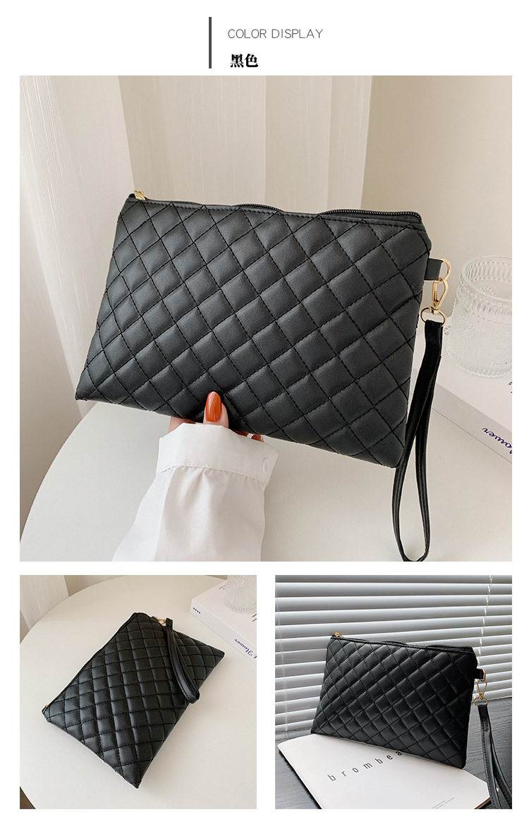 Retro Solid Color Texture Clutch Bag Simple Rhombic Soft Face Envelope Small Square Bag display picture 4