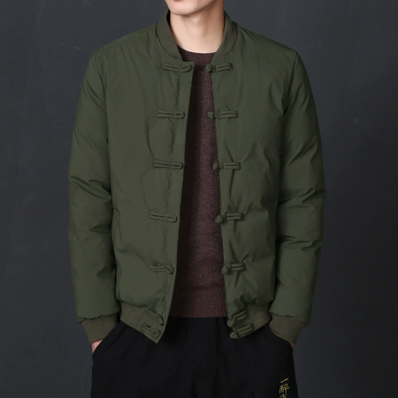 Мужское тюремное пальто в центре заключения