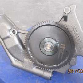 重汽豪沃WD12发动机420马力油底壳机油泵总成VG1246070040