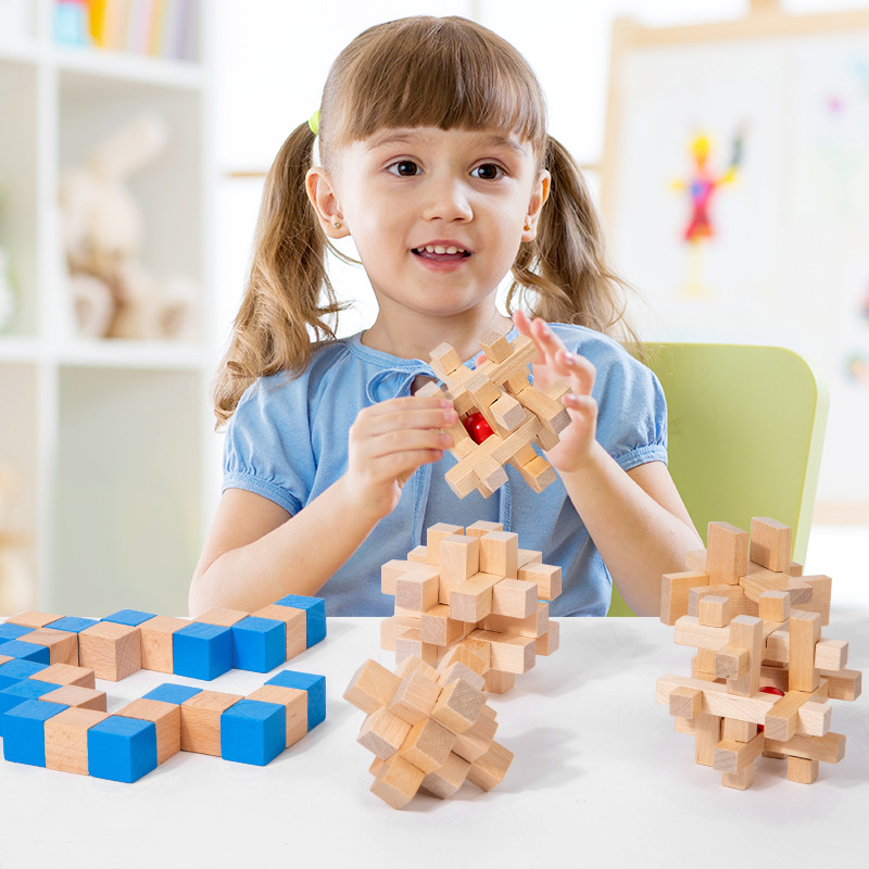 Juguete de madera Luban Lock Puzzle Adult Desbloqueo Bloques de construcción Desmontaje para personas mayores Juguete para aliviar el aburrimiento Juego de nueve piezas Kongming Lock