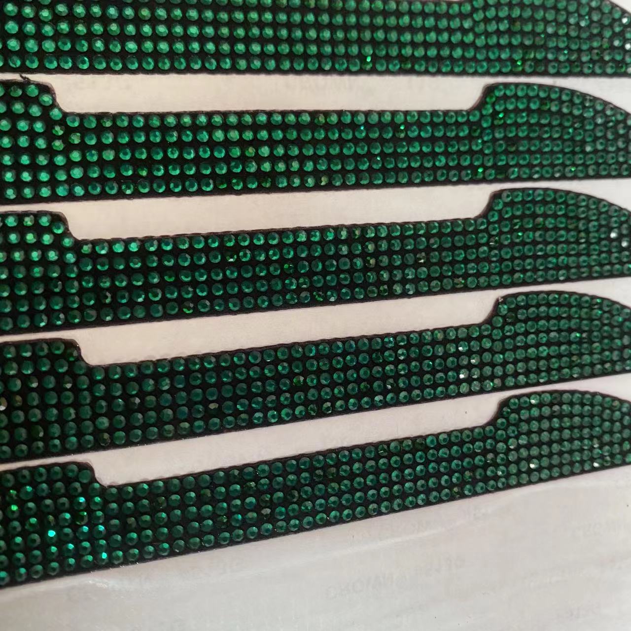 다크 그린 드릴