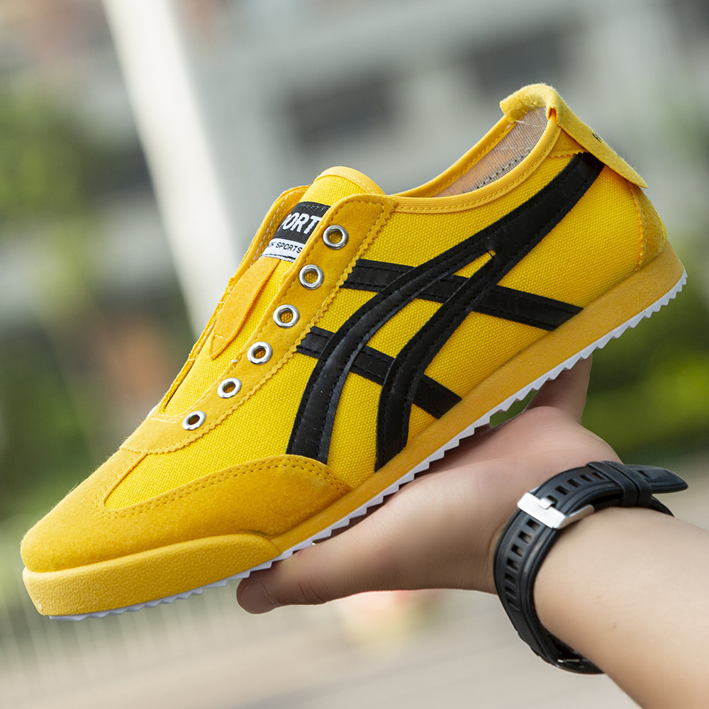Fashionable trend breathable lightweight white sneakers for men and…