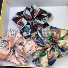 B家韩版新款绸缎面印花高强力大肠圈高级感气质甜美布艺发圈发饰