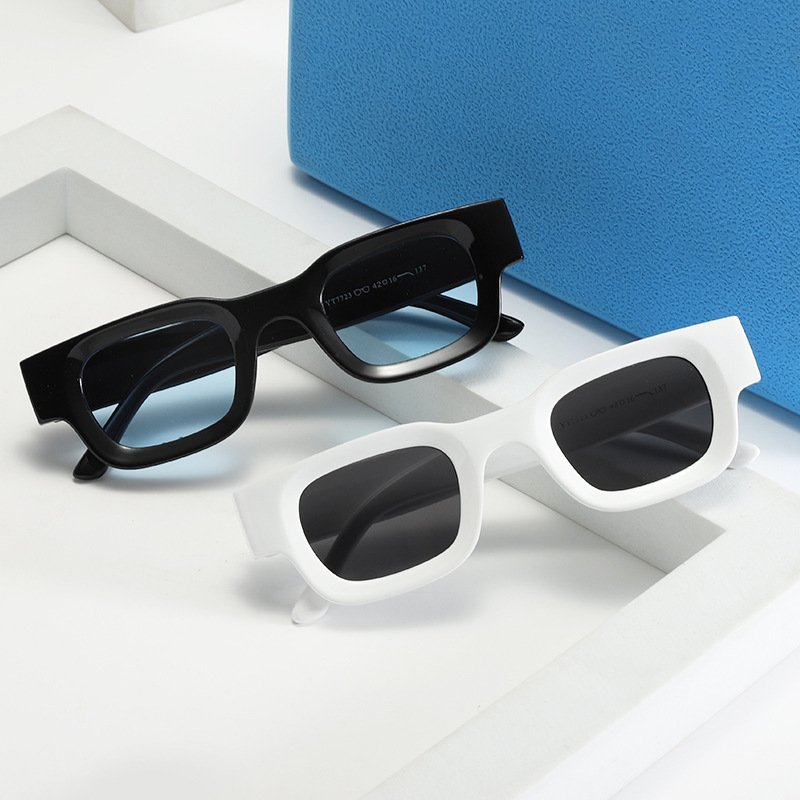 Nuevas gafas de moda de montura cuadrada pequeña retro transfronterizas, personalidad de hip-hop europea y americana, gafas de sol de protección solar de tiro callejero Sunglasses