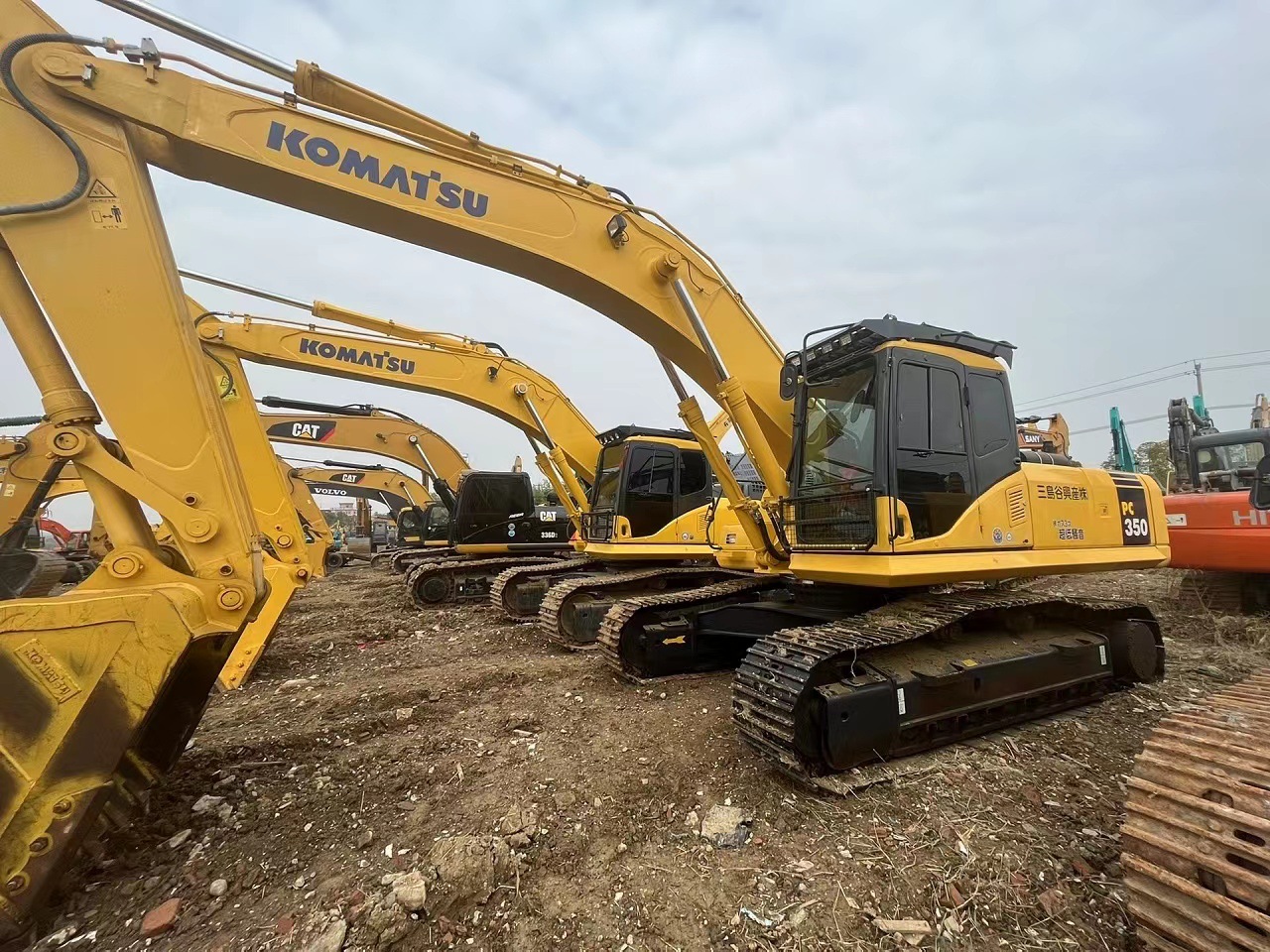 Puerto de comercio exterior de Xinjiang y Rusia de segunda mano 360 460 480 gran excavadora Volvo Komatsu