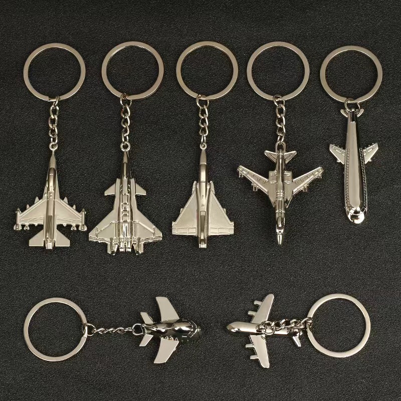 Creative Aircraft Model Keychain Pendant Imitation J-20 Aircraft Model Keychain Metal Aircraft Engraving Small Gifts