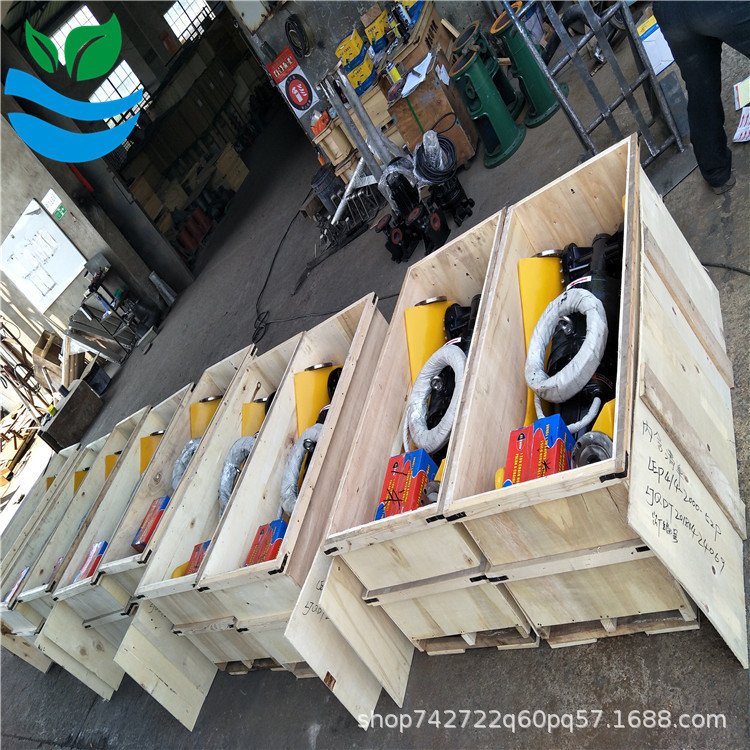 低速潜水搅拌推流器齿轮减速潜水推流器水下推流器