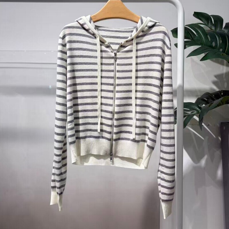 Mm Mai Mai 2026 Spring Striped Hooded Knitted Cardigan Women's Wool Versatile Casual Top 4H2131151 Mm Mai Mai 2026 Spring Striped Hooded Knitted Cardigan Women's Wool Versatile Casual Top 4H2131151