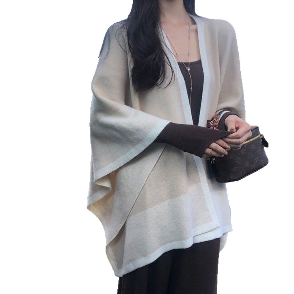 Completo elegante con sciarpa, cappotto, abito in maglia, due pezzi, gonna ampia per ragazze taglie forti_voghion.com