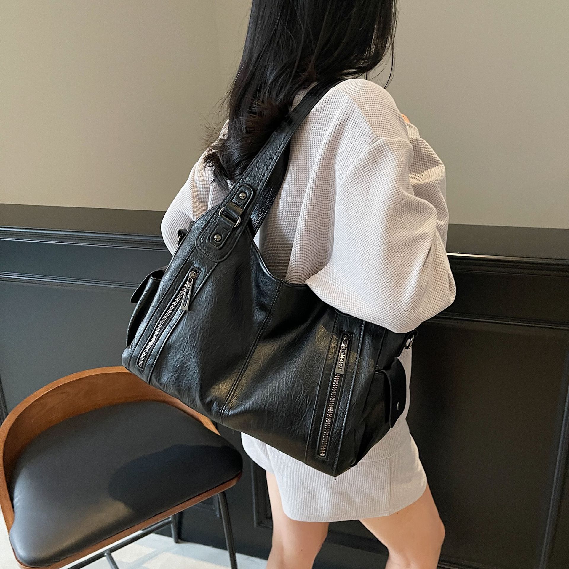 Versatile Women's Shoulder Bag High End Large Capacity Tote Bag_voghion.com