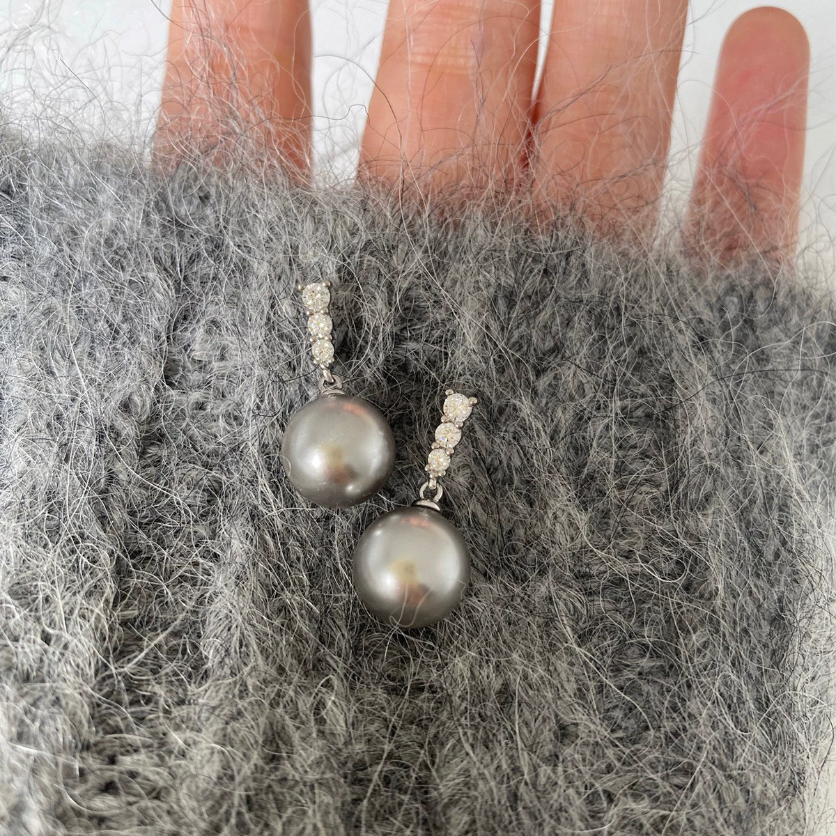 Earrings from pearl, small design ear clips, silver 925 sample