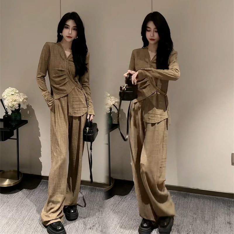 时尚洋气套装女2025春季新款不规则设计上衣宽松显瘦阔腿裤两件套|undefined