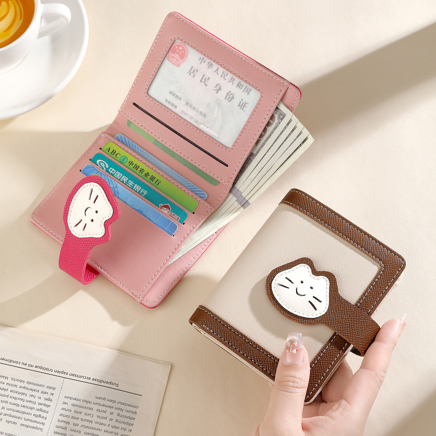 Multi-tarjeta estudiantes adorables gatos hebilla corta pu billetera transfronteriza simple tres por ciento billetera damas
