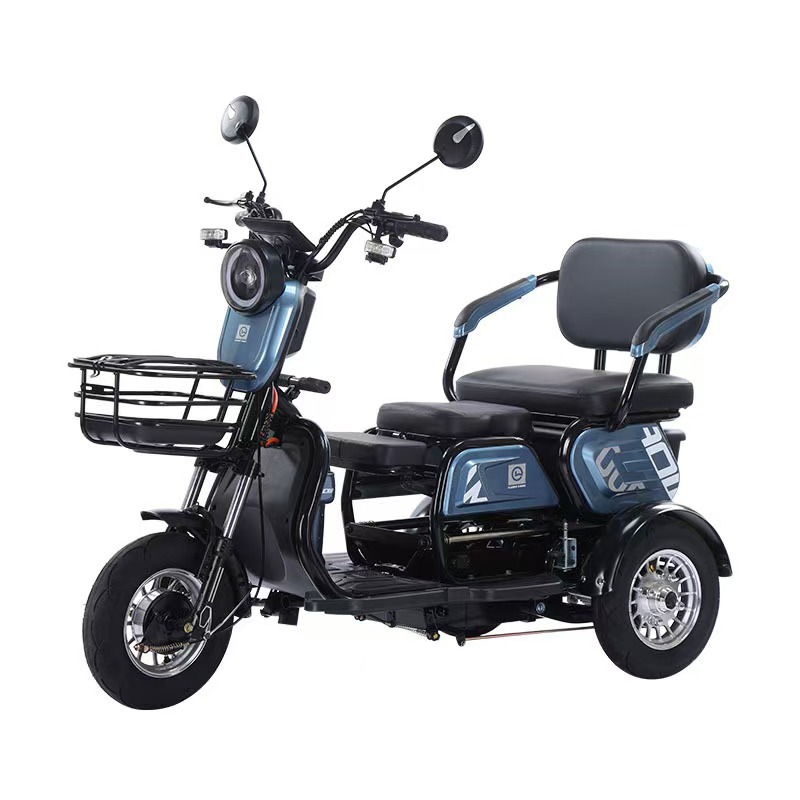 Triciclo eléctrico comercio exterior ventas calientes coche de batería pequeño coche eléctrico para personas mayores scooter para recoger niños triciclo eléctrico