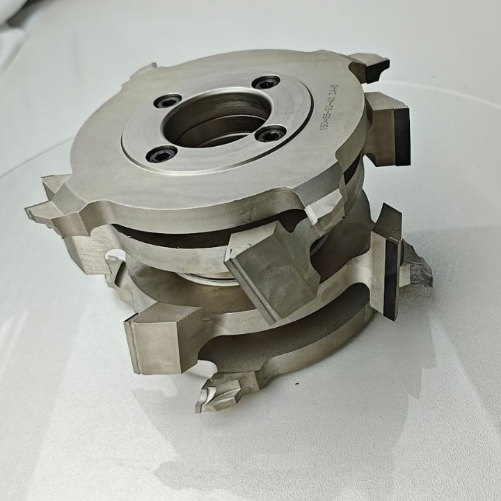 FTL  Դͷ���Ҷ���ľ�����ߡ��ſ򡢳�龵���ƴ�����龡�ʵľ��