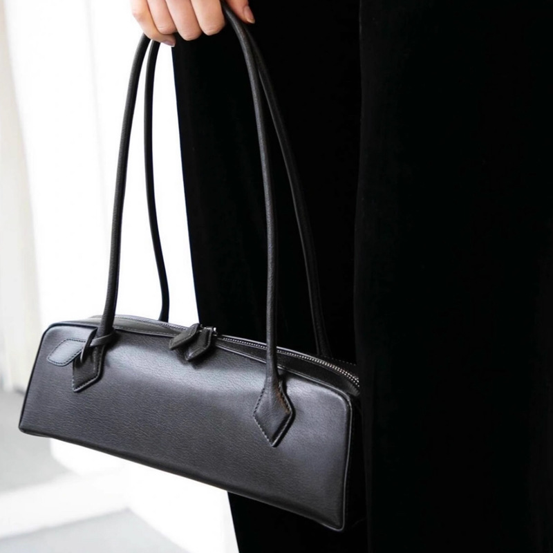 French Niche Baguette Bag Retro Underarm Bag Genuine Leather Women's Handbag Casual Commuter Versatile Shoulder Bag - Thumbnail 2