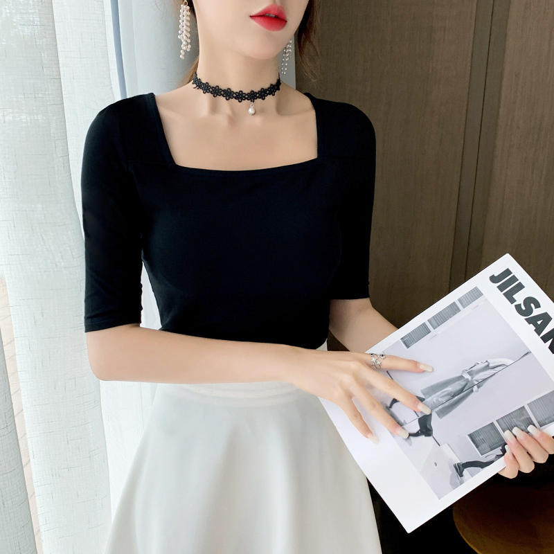 Black Square-Neck T-Shirt for Women, Mid-Sleeve, Stylish Summer Off-Shoulder Top That Reveals Collarbones, French-Style Slim-Fit Retro Shirt Black Square-Neck T-Shirt for Women, Mid-Sleeve, Stylish Summer Off-Shoulder Top That Reveals Collarbones, French-Style Slim-Fit Retro Shirt