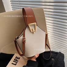 �����С��������ϰ�ͨ�ڰ��߼���С���˻@�Ӱ���Ůб��ˮͰ��