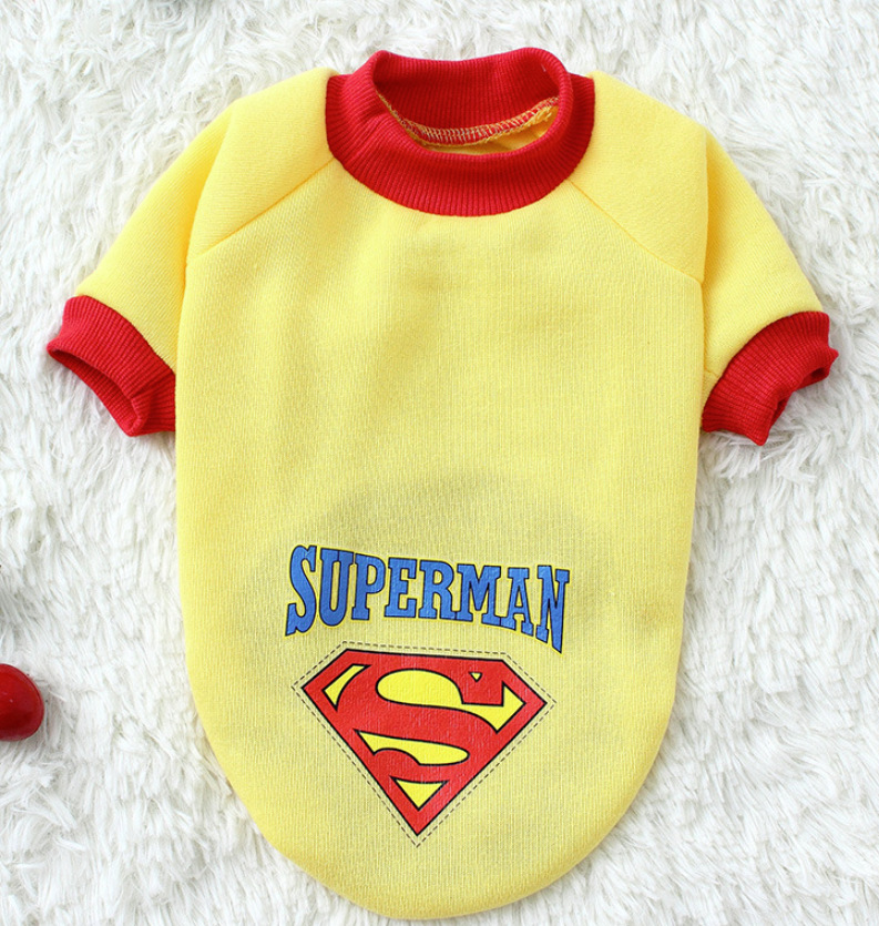 Liquidación mascota Otoño e Invierno grande, mediano y pequeño perro gato ropa Superman Batman Golden Retriever Samo suministros al por mayor
