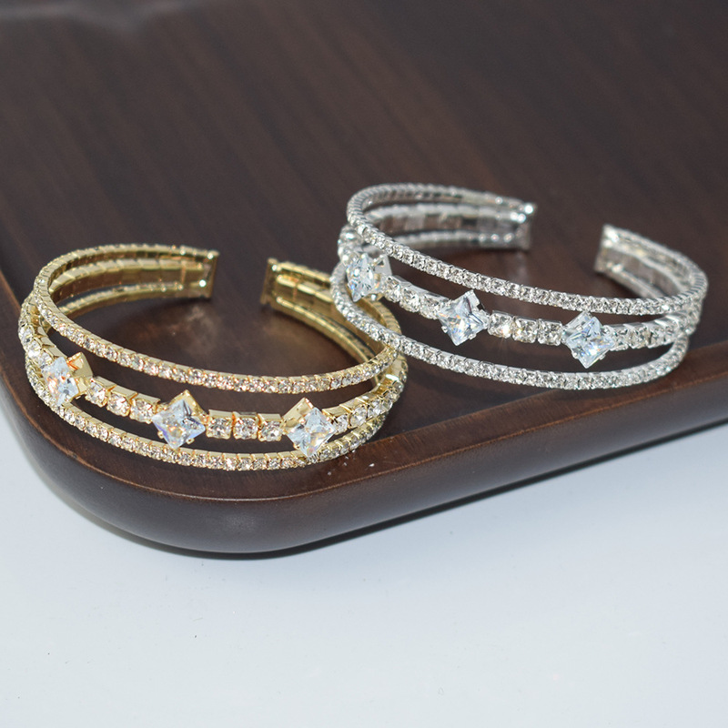 Korean Daily Hand Jewelry, Simple and Versatile 3-Layer Open Bracelet, Rhinestone Zircon, 3-Row Bracelet, Personalized Trendy Bracelet