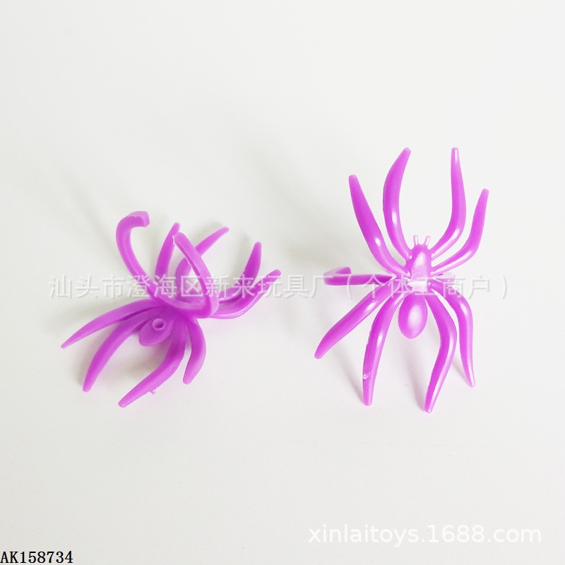 보라색 거미 반지 장난감 3.2*2.5CM