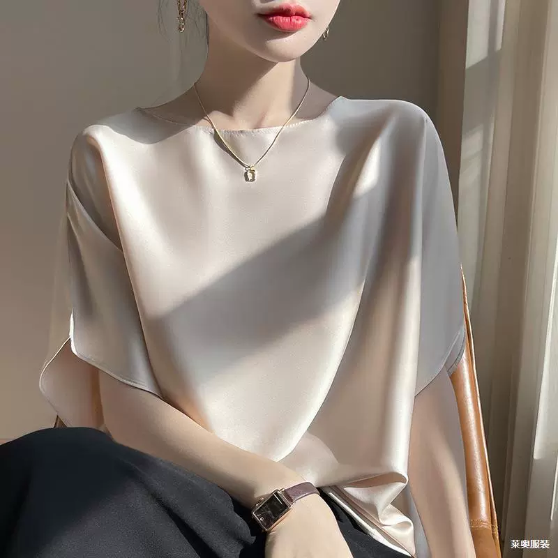 Весенне-летняя новая стильная шелковая атласная рубашка с круглым вырезом и рукавами «летучая мышь», элитная элегантная свободная футболка, топ с короткими рукавами