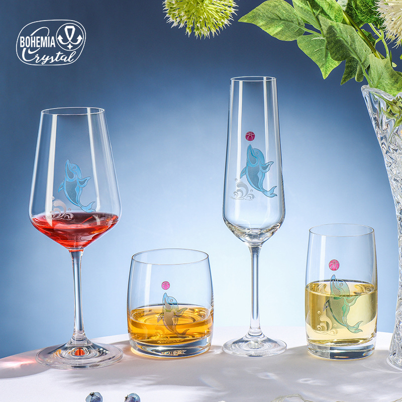 Copa de cristal iridiscente grabada importada de la República Checa, copa de champán con diseño de mariposa, copa de vino tinto, copa de whisky, relieve creativo personalizado.