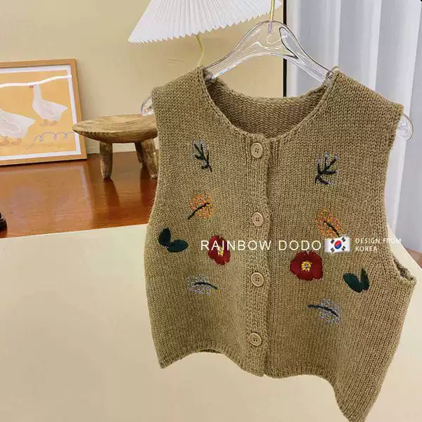 Khaki vest