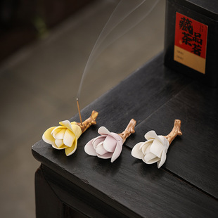 Magnolia and Plum Blossom Incense Holder Creative Incense Stand Agarwood Incense Burner Home Indoor Lotus Incense Burner