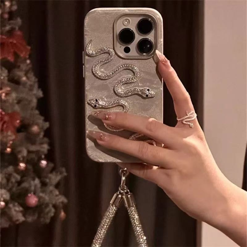 Cordón de diamante flash fondo gris-tridimensional dos serpientes plateadas yxn