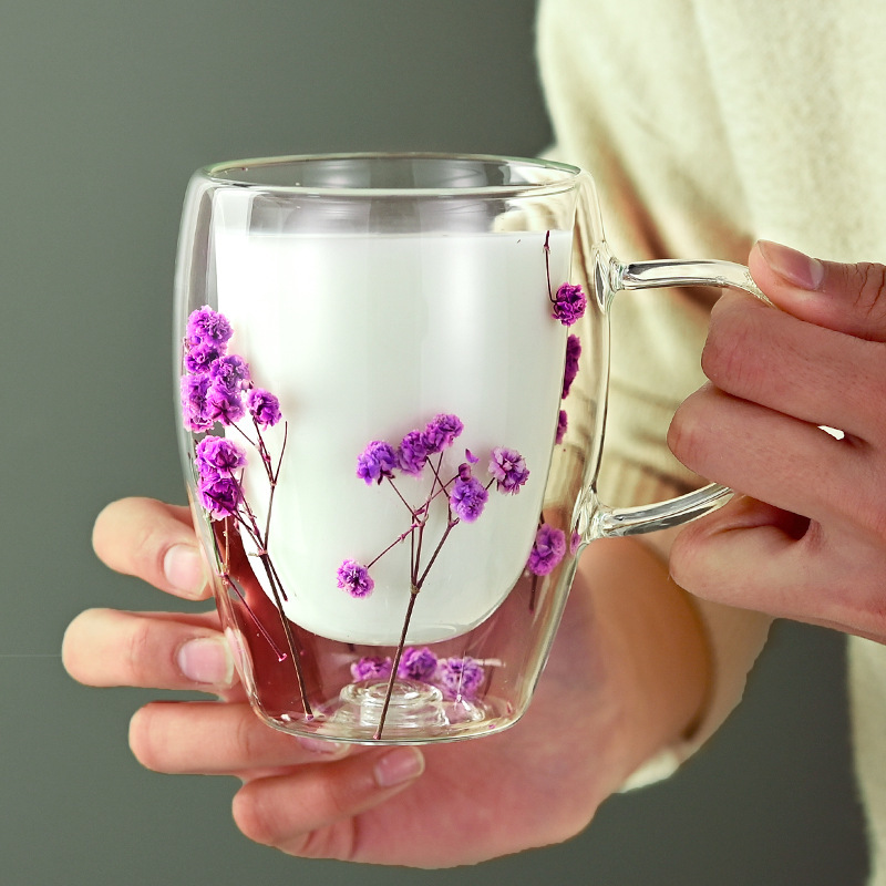 Caneca de vidro parede dupla resistente ao calor com flores secas_voghion.com