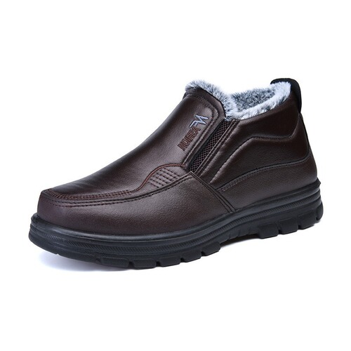 Old Beijing Cotton Shoes for Elders in Winter with Insulated Warmth, Leather Shoes with Added Thickness for Anti-Slip and Waterproof Cotton Boots