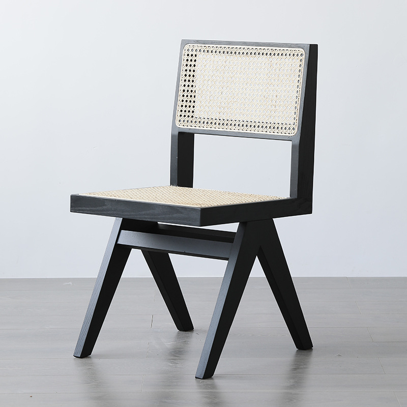 Sillas de comedor de diseño personalizadas para hoteles de alta gama, sillas de ratán de madera maciza, sillas de ocio, venta al por mayor comercial.