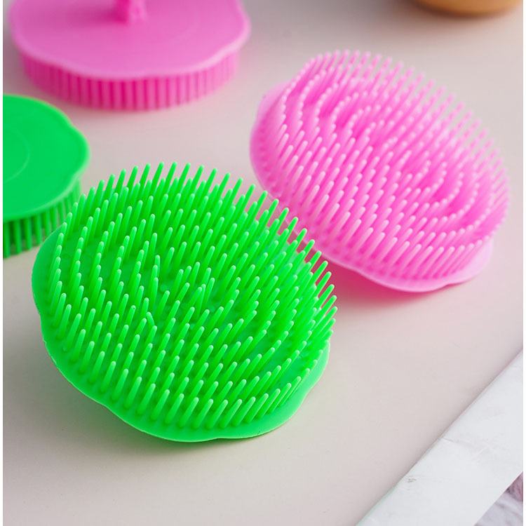 Head massage brush brush combed plastic plum -shaped shampoo…