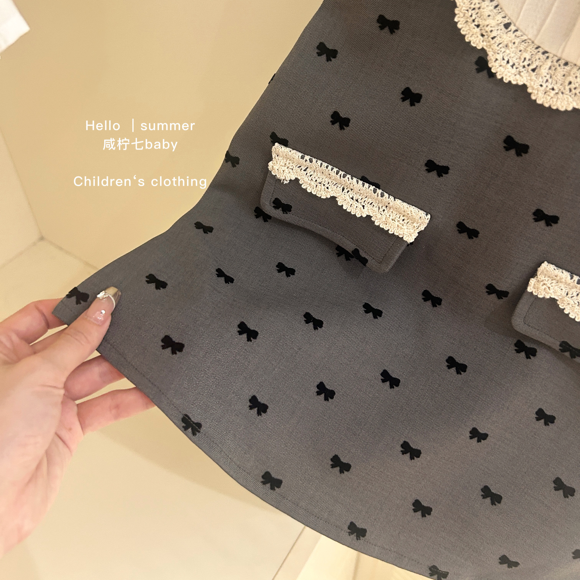 Vestido de verano de siete niñas con limón salado 2025 nuevo estilo occidental para niños vestido de princesa con lazo de fragancia pequeña de alta gama marea