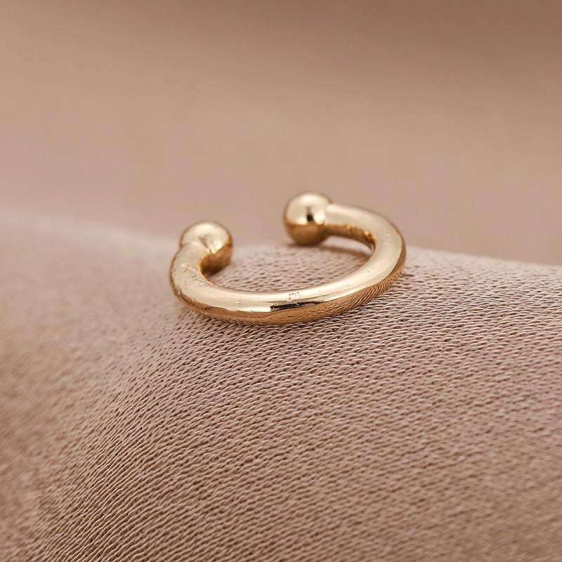 Estilo coreano personalizado pendientes simples de alta calidad en forma de U irregular clip de oreja cuadrada simple clip de hueso de oreja sin oreja al por mayor