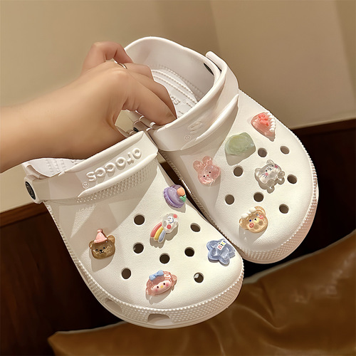 Hole-to-hole shoe accessory adapter for Carlochi shoe clips DIY transparent small animal cute boy girl shoe flower decoration