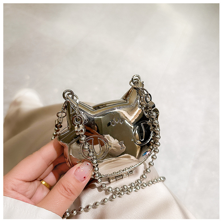 Cartoonish, mini and cute zinc alloy small bag for women, 2025 new style, stylish single-shoulder bag, crossbody chain and metal undefined