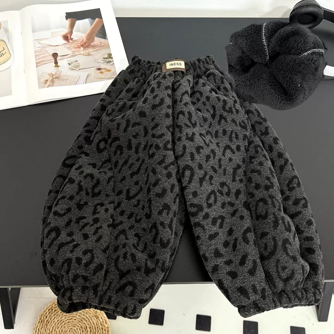 2025新款儿童豹纹加绒裤秋冬韩版宽松保暖弯刀裤休闲长裤