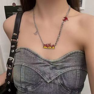 ���ƻ����䓲���ɫ����Ůinsȼ���һ�������Գ��������L���