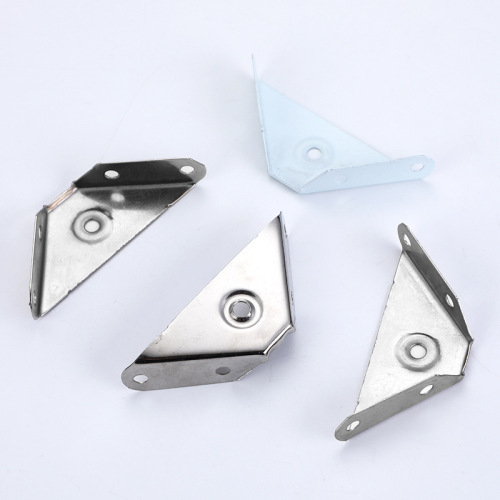 Thickened stainless steel hanging code, nickel-plated iron three-sided fixed corner code furniture connector, spray white paint triangle bed corner brace
