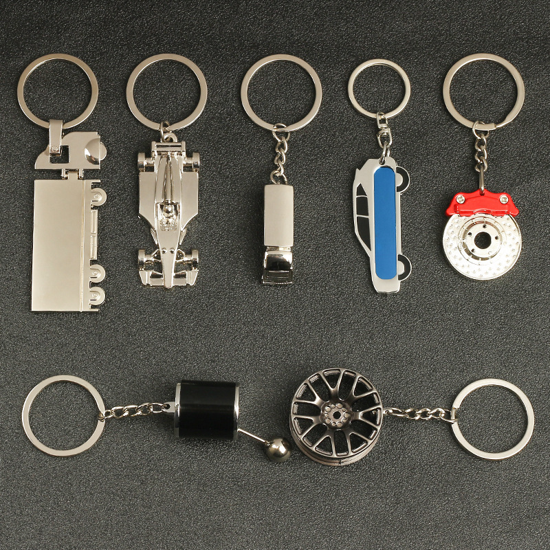 Wholesale Cross-Border Hot Selling Personalized Creative Metal Wheel Truck Model Bag Pendant Anti-Lost Car Keychain