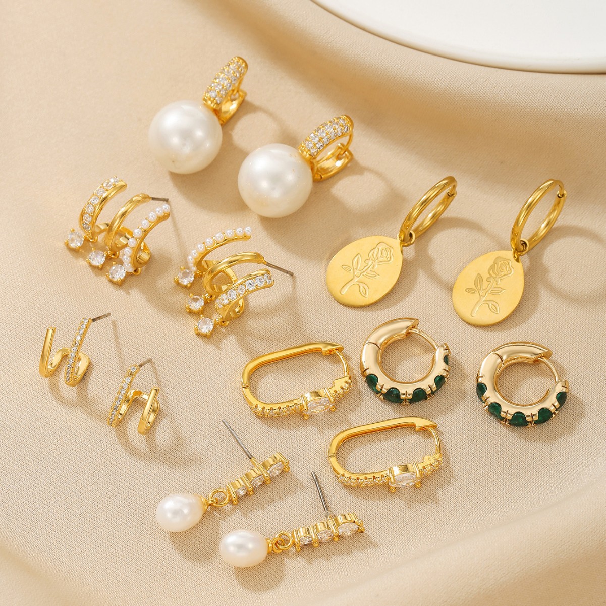 Cross-Border Fashion Elegant Ladies 18K Real Gold Copper Material Earrings Environmentally Friendly Material Pearl Pendant Earrings