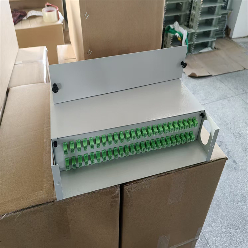 白色 2U48芯卡扣款抽拉光纤配线架 19英寸SC-UPC翻盖式光缆终端盒