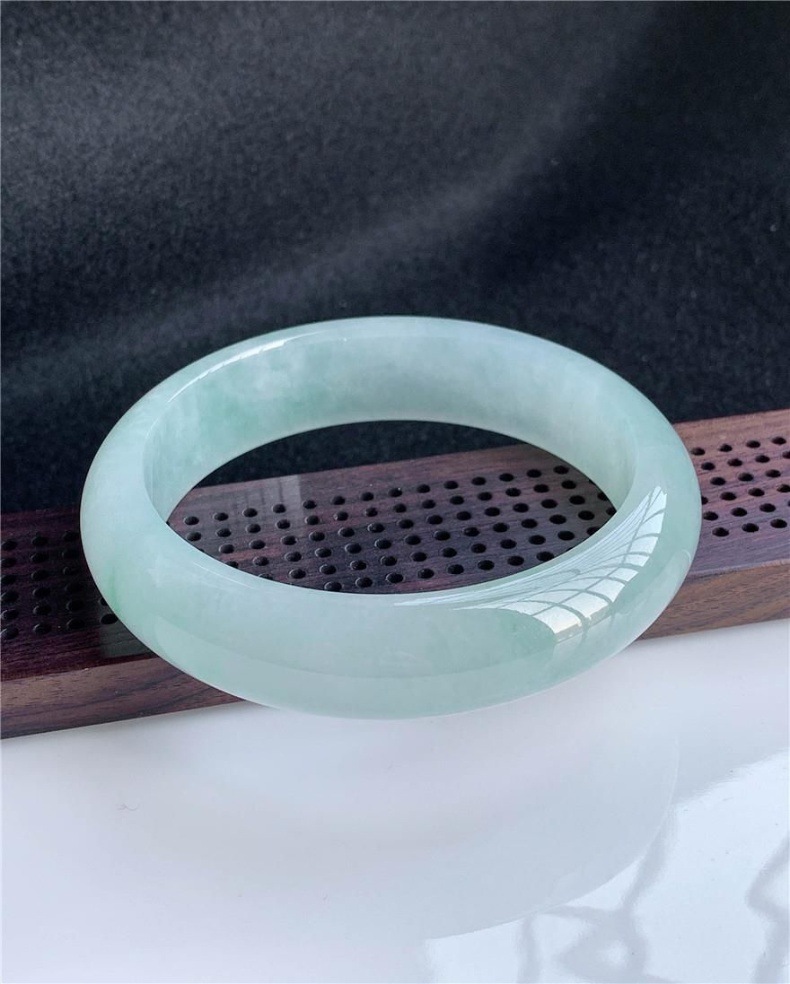 Vòng tay ngọc bích tự nhiên băng đơn sắc phiên bản rộng, dáng tròn mảnh, cao cấp chi tiết 12